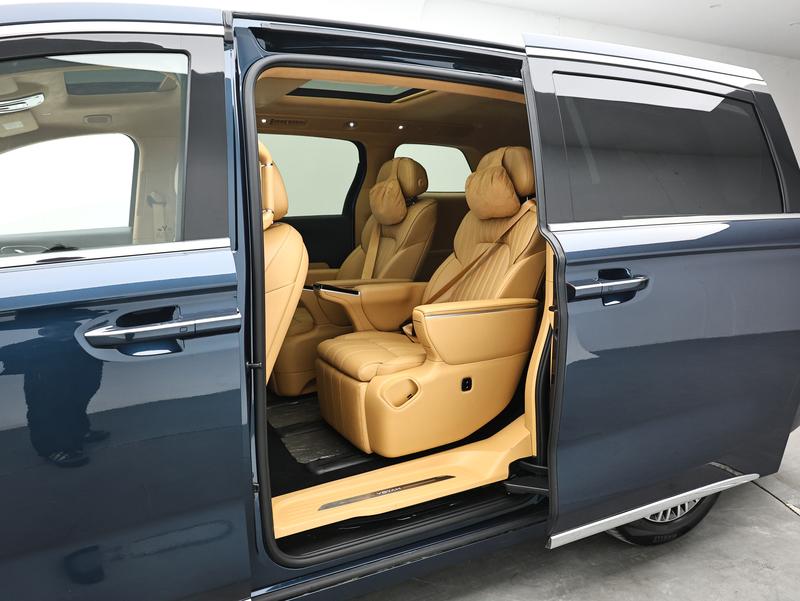 Voyah Lantu Dreamer PHEV 2025