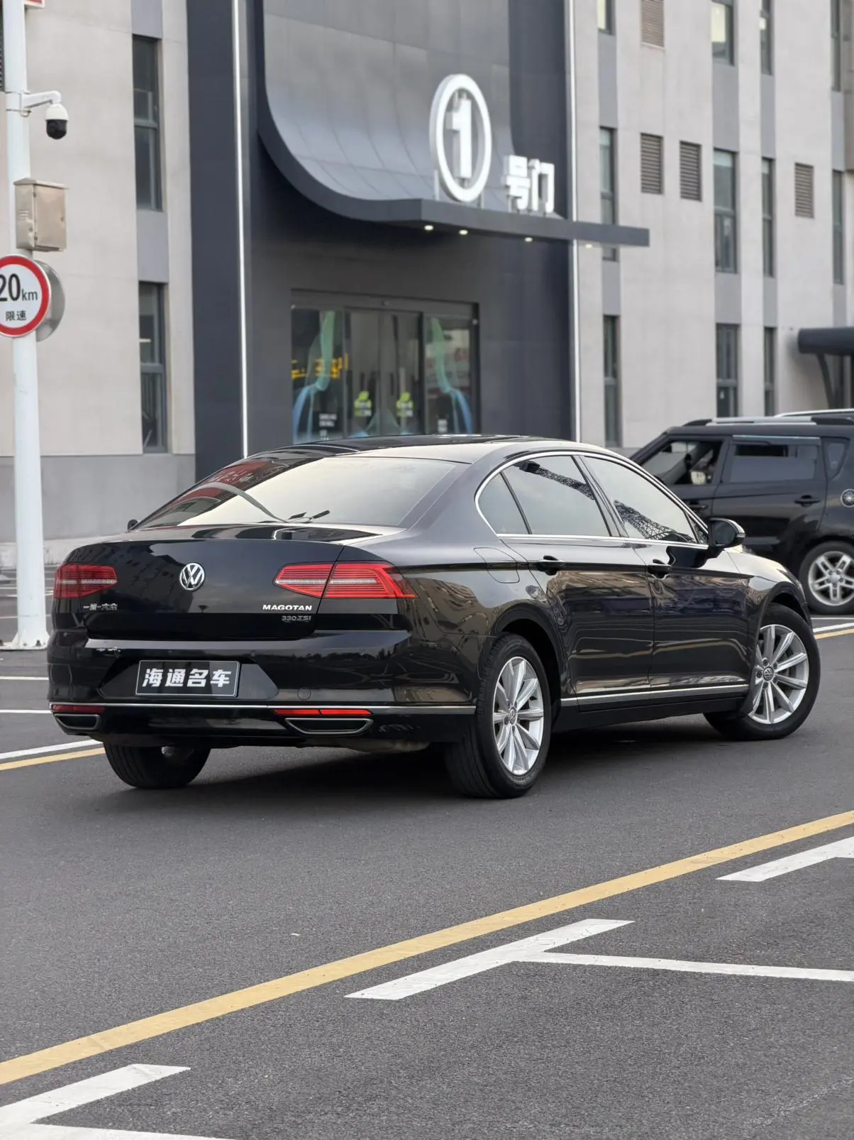 Volkswagen Magotan 330TSI DSG leading country VI