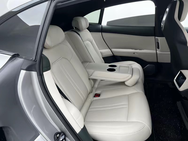 Xiaomi Auto Xiaomi YU7 2025