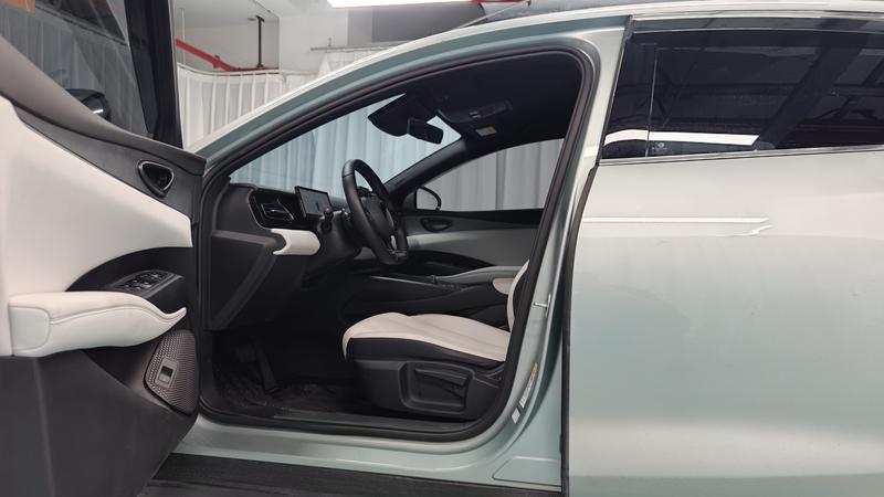 BYD Seal 06DM 2025