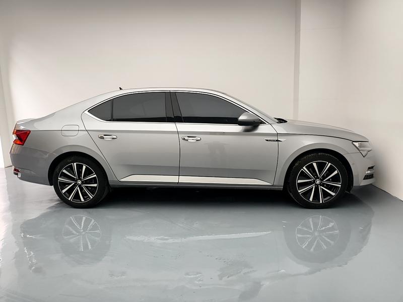 Skoda Superb 2023