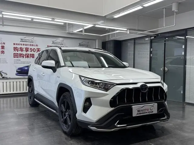 TOYOTA RAV4 Rongfang Dual-engine 2.5L CVT four-wheel drive Elite Plus edition