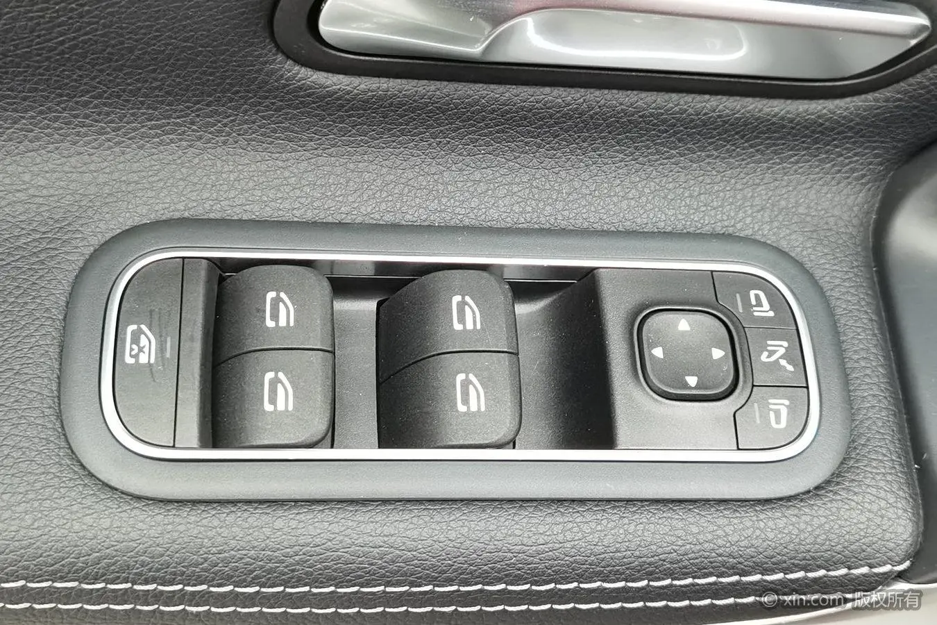 Mercedes-Benz Mercedes-Benz A-class A 200 L sports sedan dynamic Version