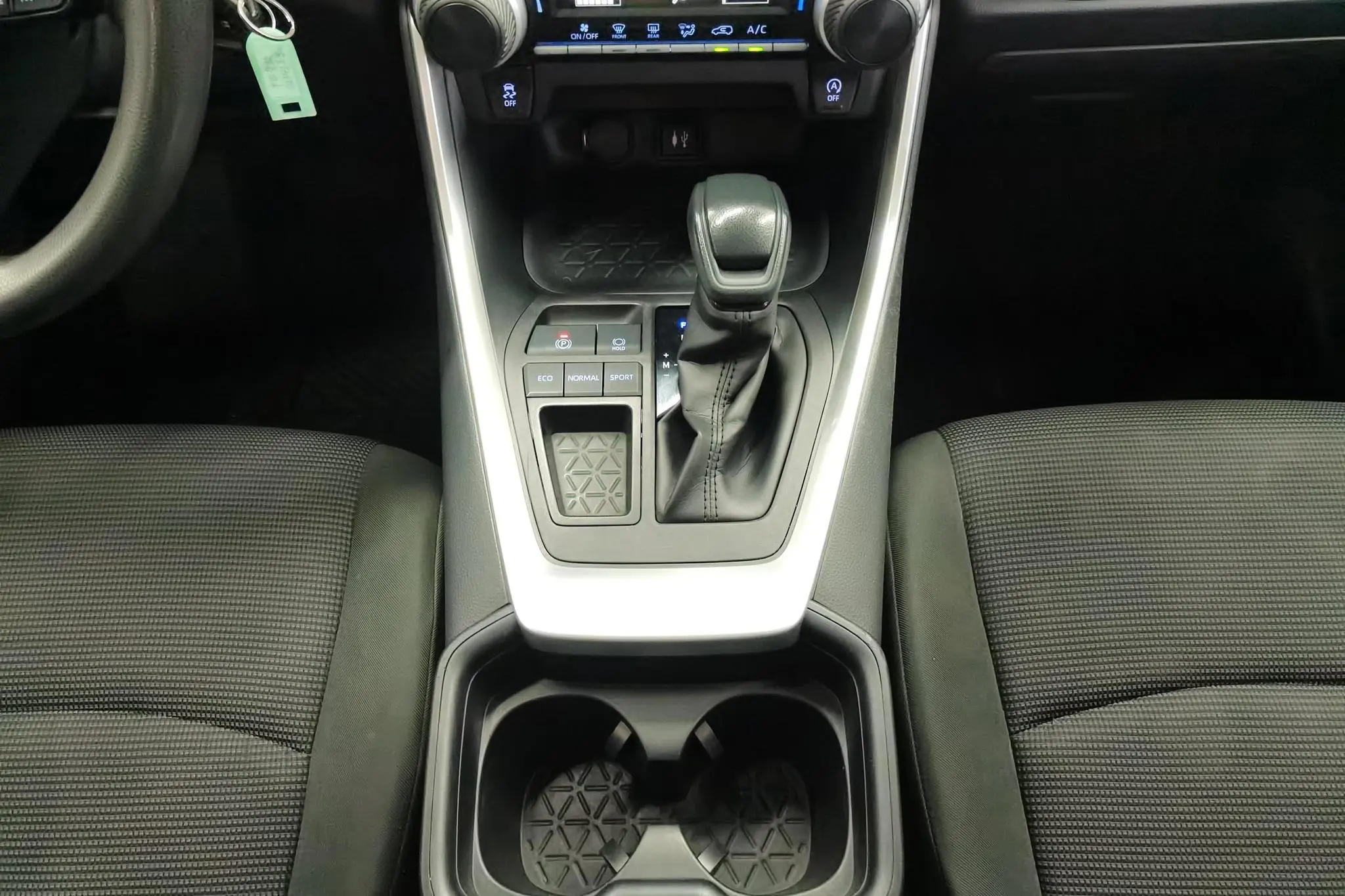 TOYOTA RAV4 Rongfang 2.0L CVT two-wheel drive urban edition
