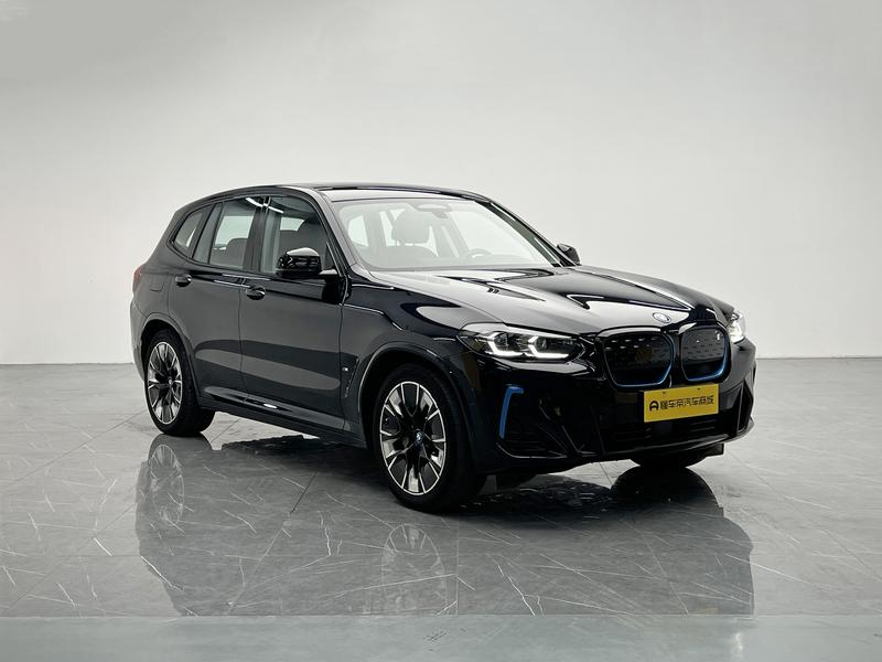 BMW BMW iX3 2022