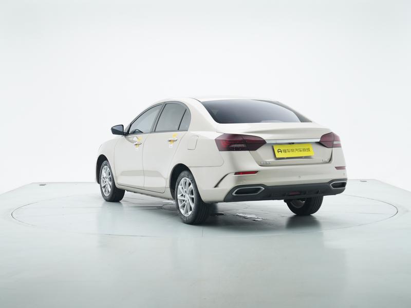 Geely Emgrand 2021