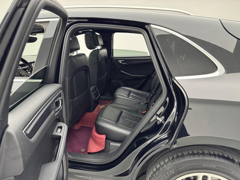Porsche Macan 2016