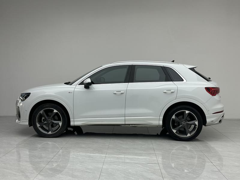 Audi Audi Q3 2021
