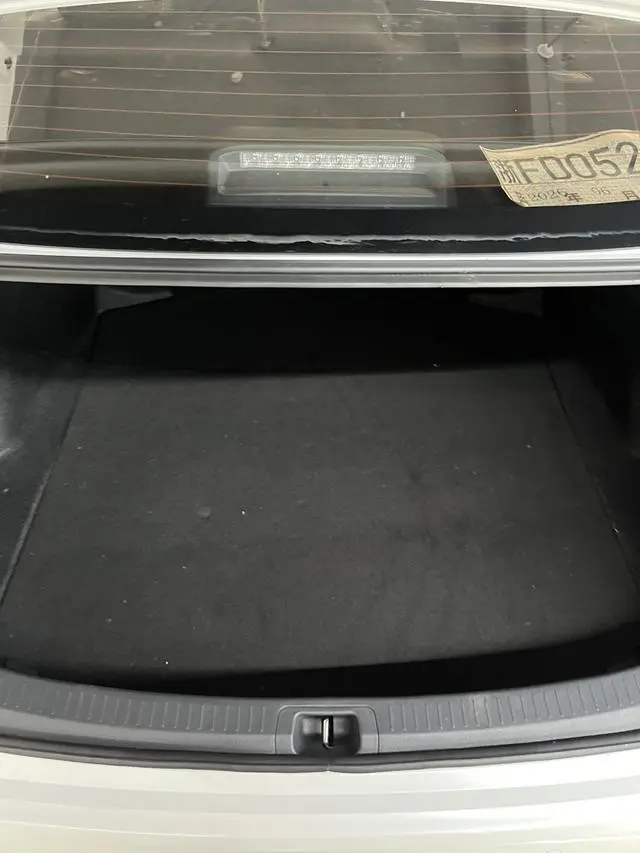 TOYOTA Asian lion 2.0L Premium Edition