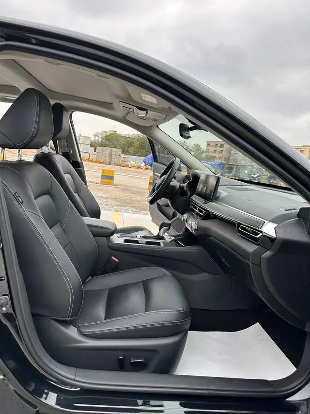Nissan Teana 2.0L XL-TLS Enjoy Edition