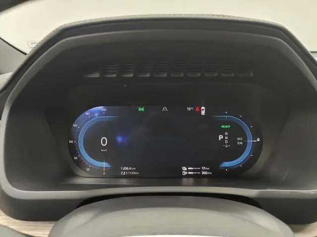 Volvo Volvo XC90 PHEV Facelifted E-drive hybrid T8 long battery life Zhizun Deluxe Edition 7-seater