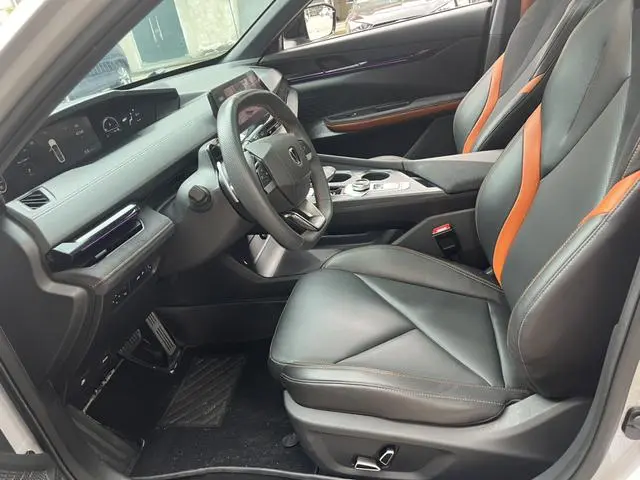 Changan Changan UNI-V 1.5T Sports version