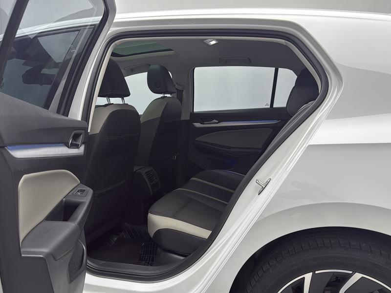 Volkswagen golf 2021