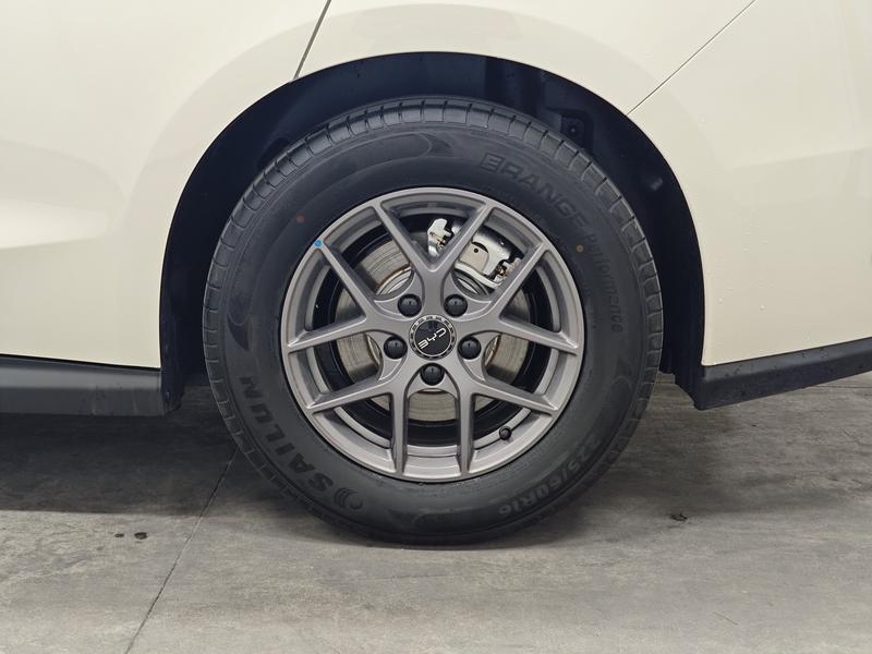 BYD Seal 06DM 2026
