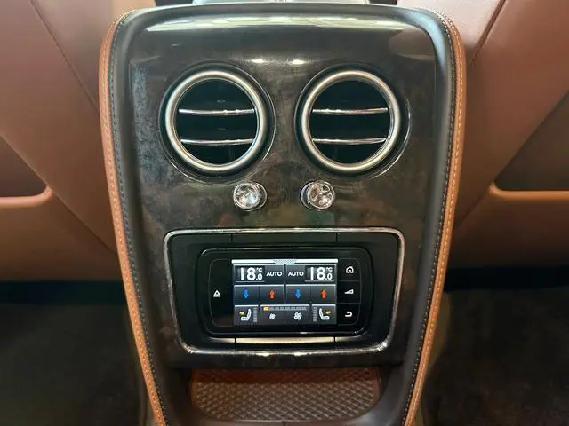 Bentley Flying 4.0T V8 Standard Edition