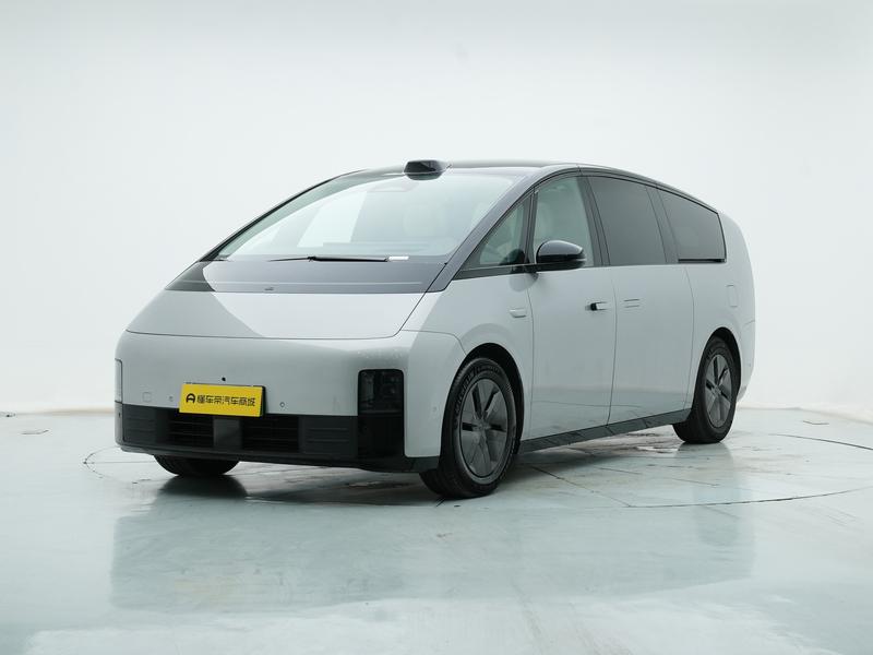 Li Auto Ideal MEGA 2024