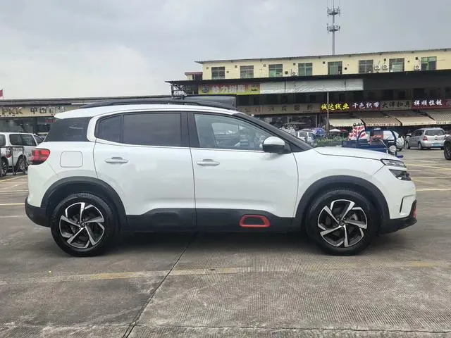 Citroen Tianyi C5 AIRCROSS 350THP fashion type