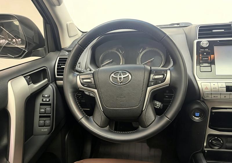 Toyota Prado 2018