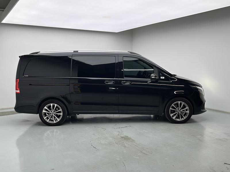 Mercedes-Benz Mercedes Benz V-Class 2022