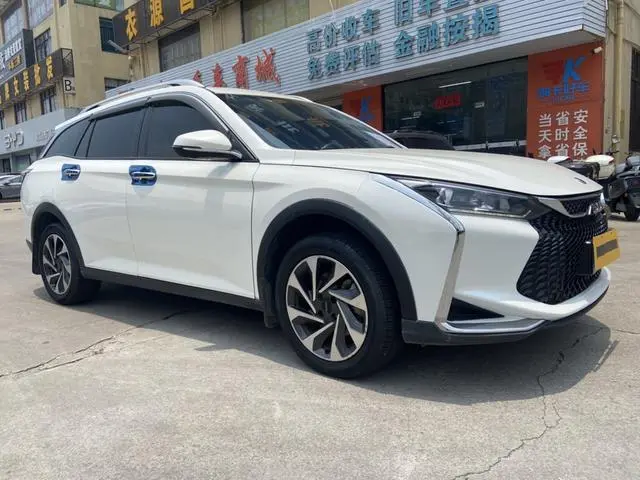 Dongfeng Fengshen Yi Hyun GS 230T automatic star chasing version