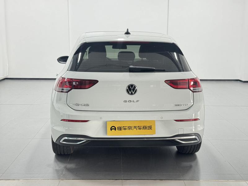 Volkswagen golf 2023
