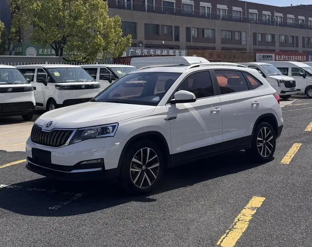 Skoda Komick 1.5L automatic comfort version Country VI