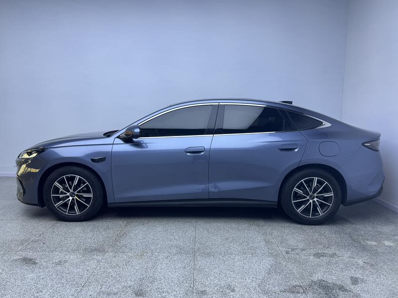 BYD Seal 06DM 2025