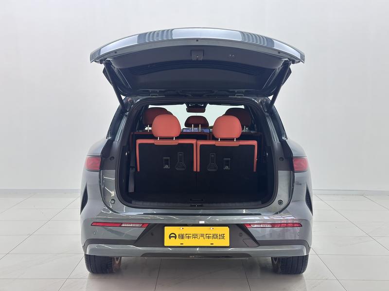 BYD Tang L DM 2025