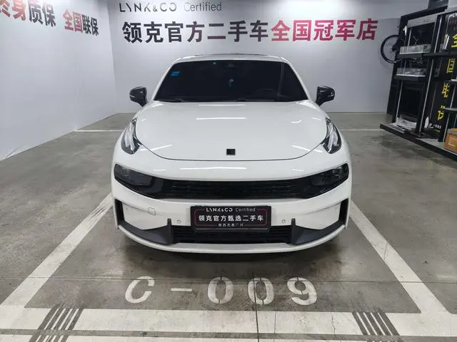 LYNK & CO Lynk 03 1.5TD DCT Jin Pro Version