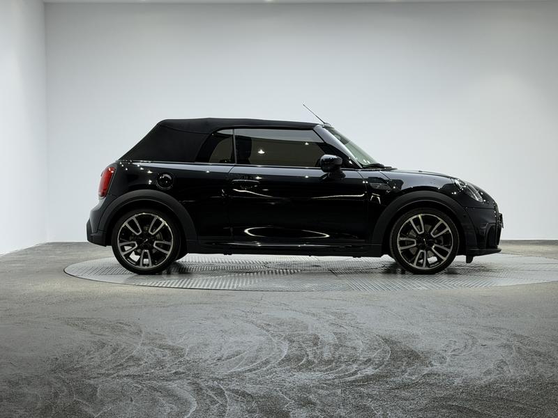 MINI MINI 2023