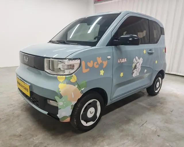 Wuling Wuling Hongguang MINIEV Free lithium iron phosphate
