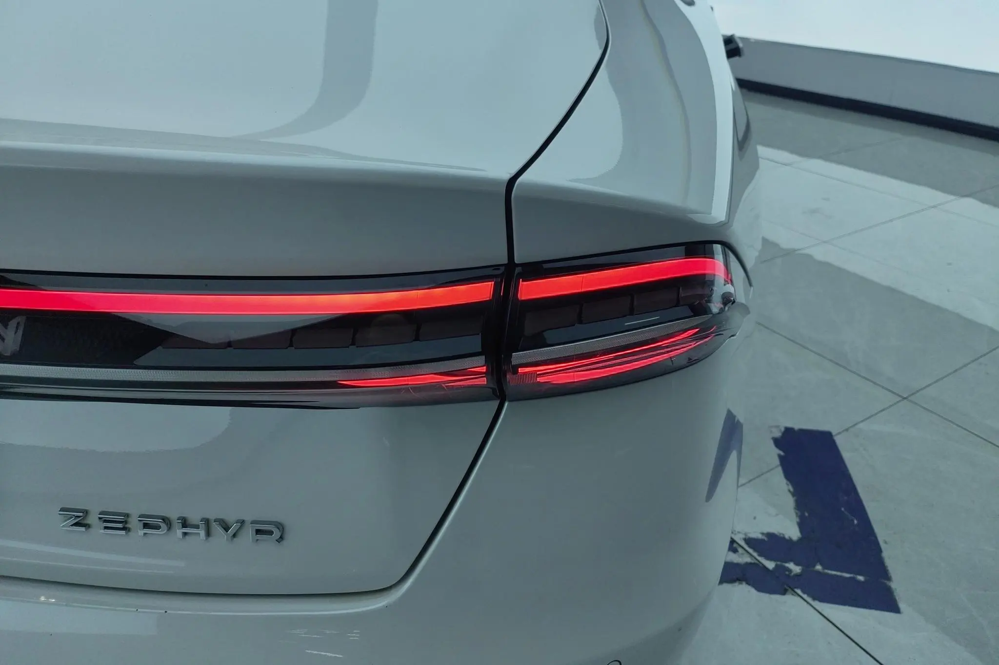 Lincoln Lincoln Z Facelift i Enjoy Exclusive Edition