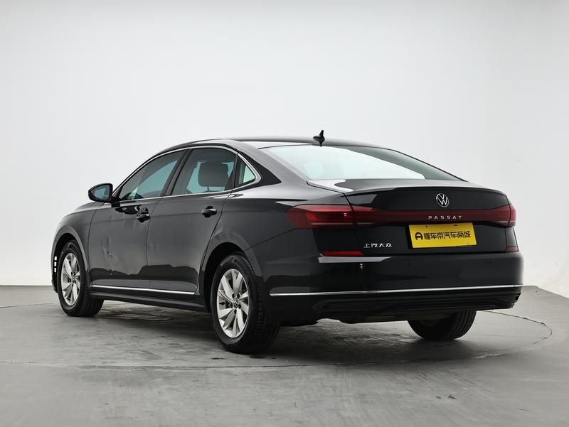 Volkswagen Passat 2025
