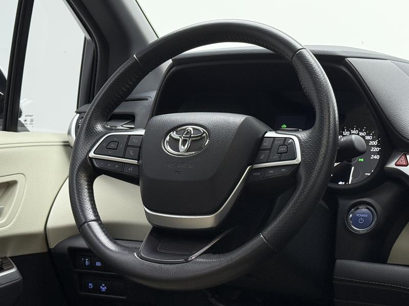 Toyota Sienna 2021