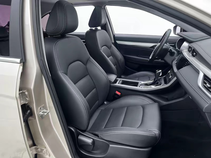 Geely Emgrand 2020