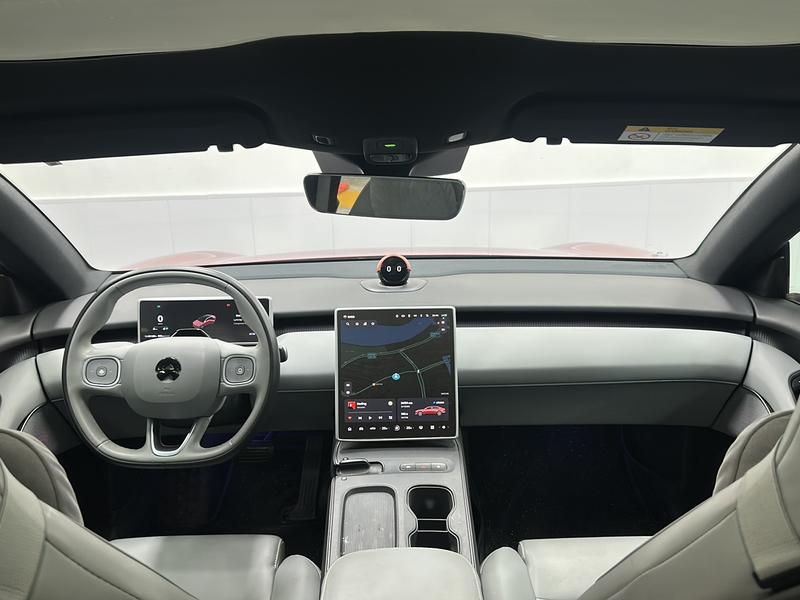 NIO NIO ET5 2024