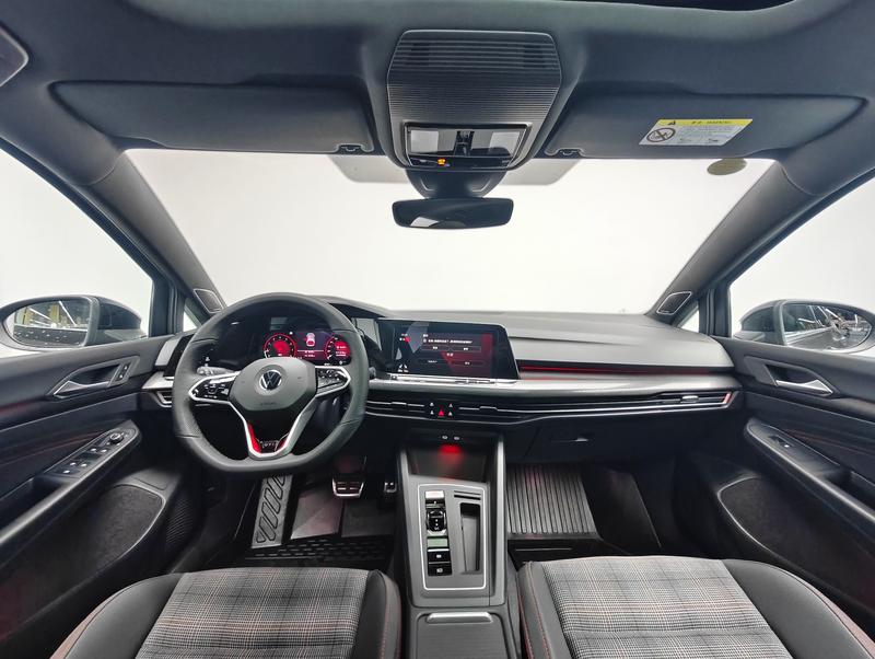 Volkswagen Golf GTI 2023
