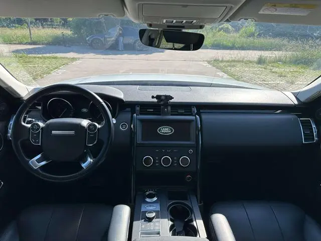 Land Rover discover 3.0 V6 SE