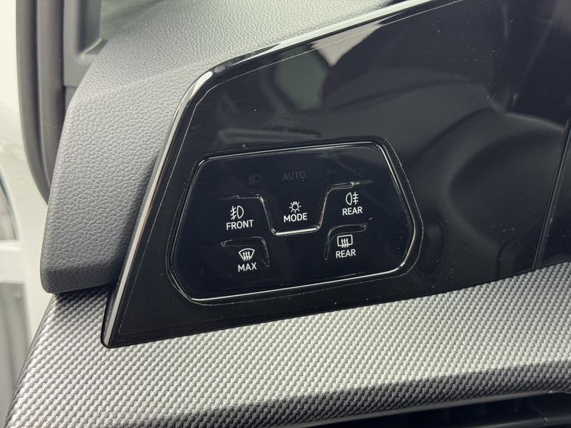 Volkswagen Golf GTI 2025