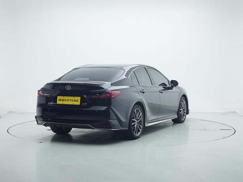 Toyota Camry 2024