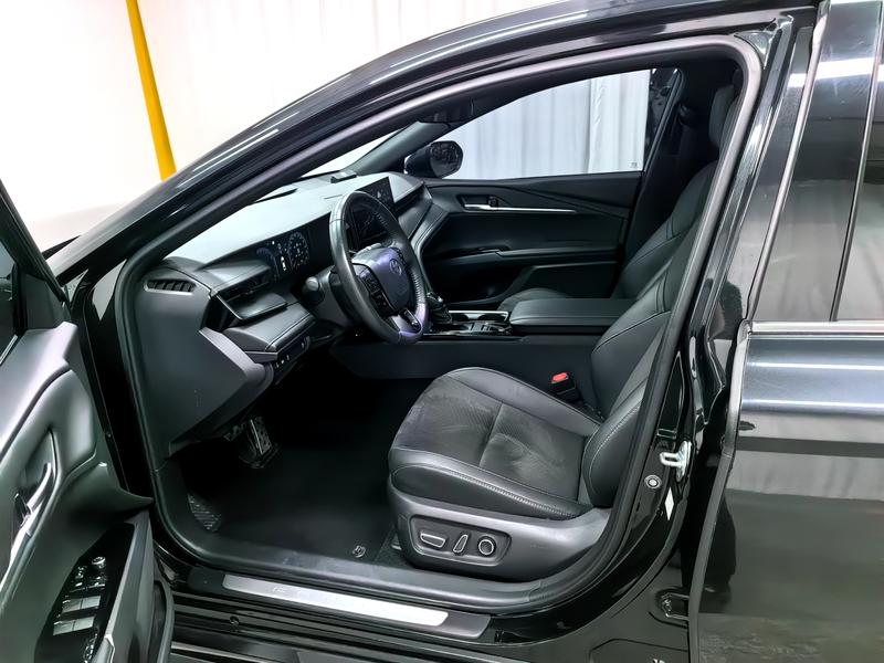 Toyota Camry 2024