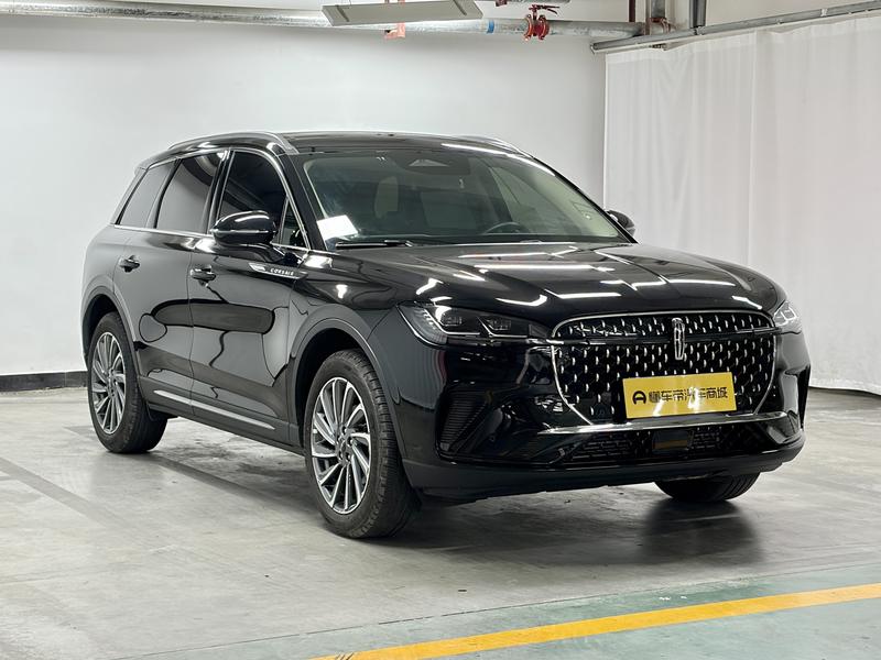 Lincoln adventurer 2024