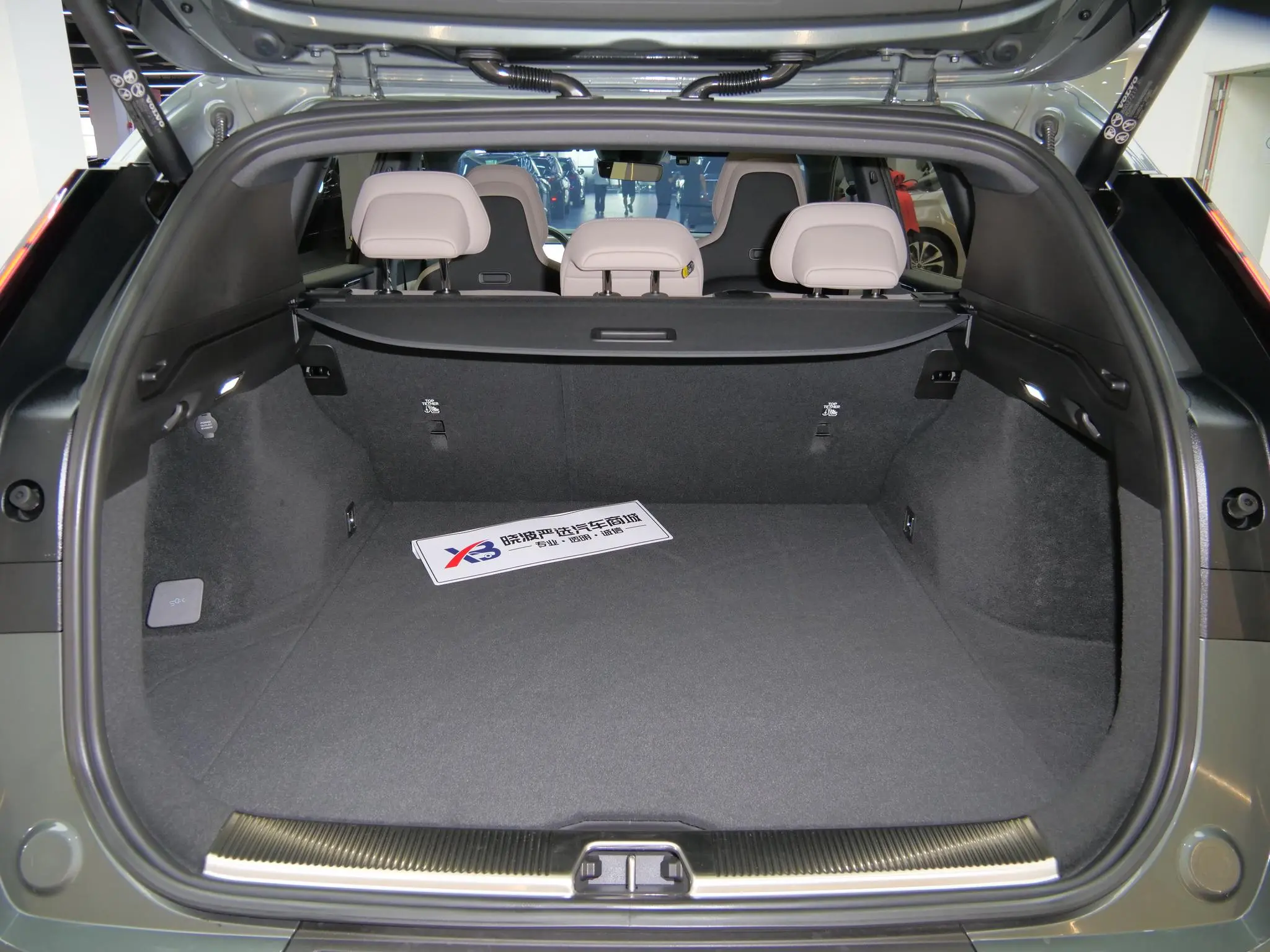 Volvo Volvo XC70 Two-wheel drive long battery life Core