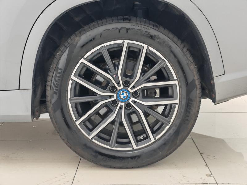 BMW BMW iX1 2024