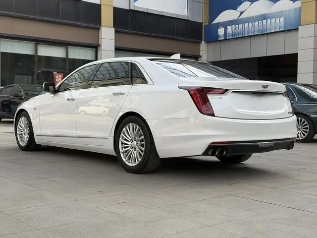 Cadillac Cadillac CT6 28T luxury