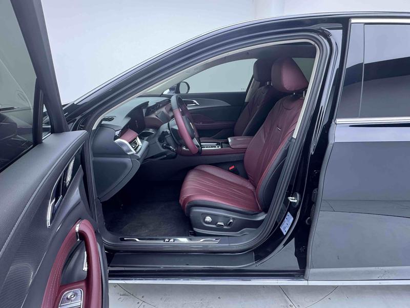 Hongqi Red Flag H5 2023