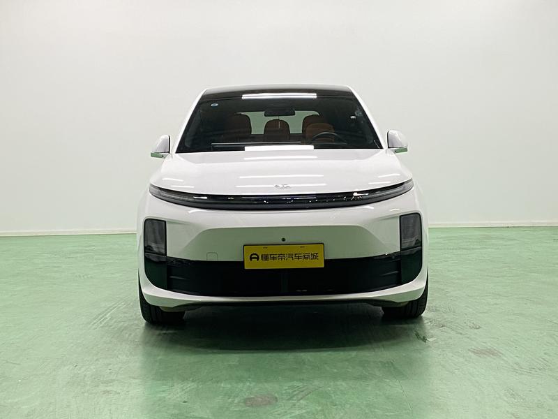 Li Auto Ideal L6 2024