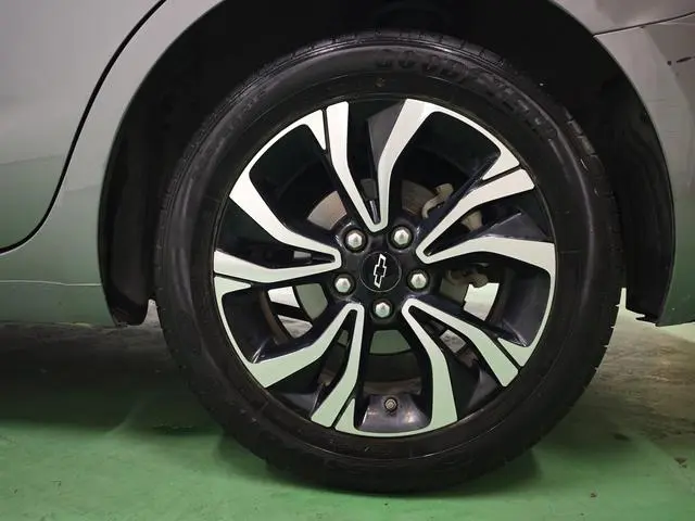 Chevrolet Cruze RS 330T Automatic Fun Version