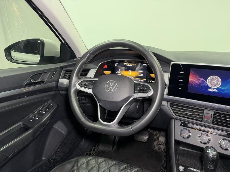 Volkswagen Bora 2023