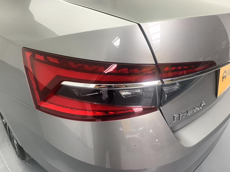 Skoda Superb 2023